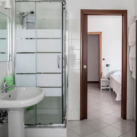 Cesarina Guest house *